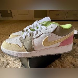 Air Jordan 1 Low SE (GS)